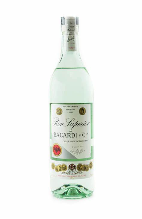 Ron Superior de Bacardi y Cia. 750 ML